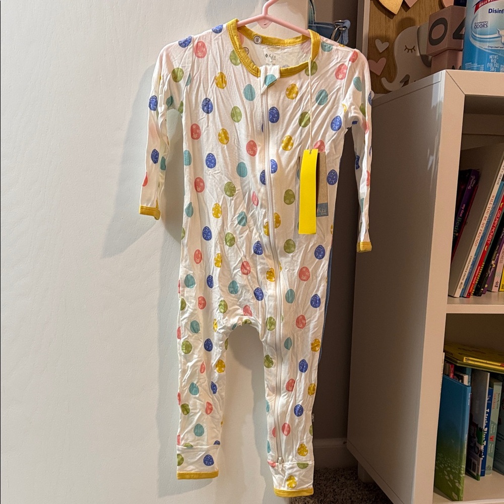 Kyte BABY Easter egg  White Footie with Multicolor Dot Print